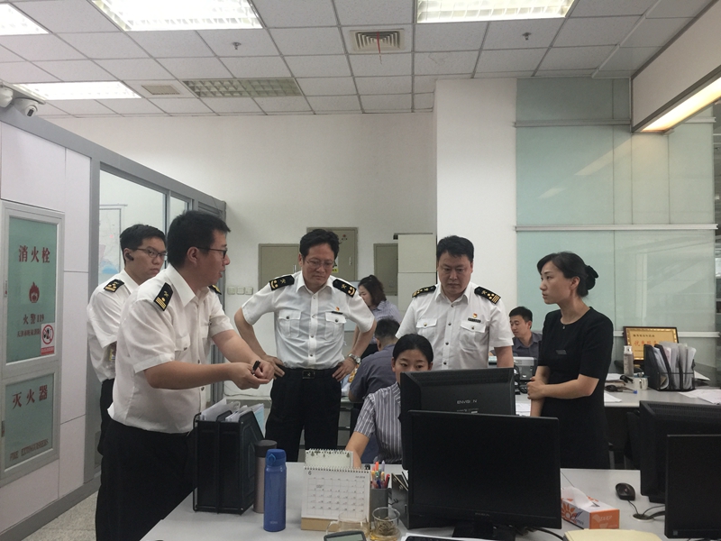 深入企業(yè)，了解困難，傾聽心聲，天津海關(guān)走訪永誠(chéng)世佳公司
